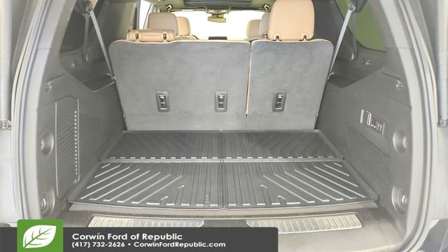 Used 2023 Chevrolet Suburban Premier w/ Texas Edition image 22
