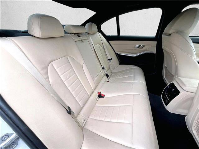 Used 2020 BMW 330i Sedan w/ Driving Assistance Package image 29