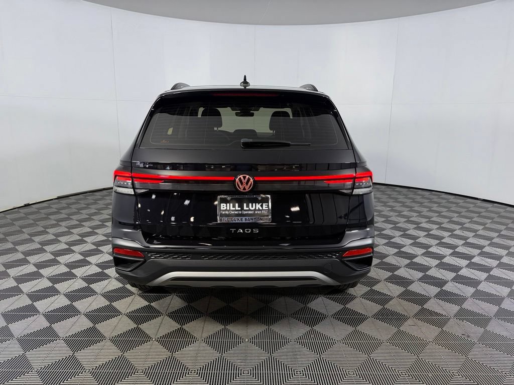 Used 2025 Volkswagen Taos S FWD image 9
