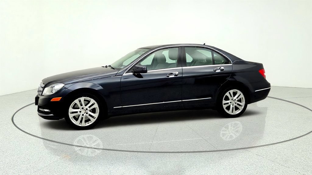 Used 2013 Mercedes-Benz C 300 4MATIC Sedan image 8