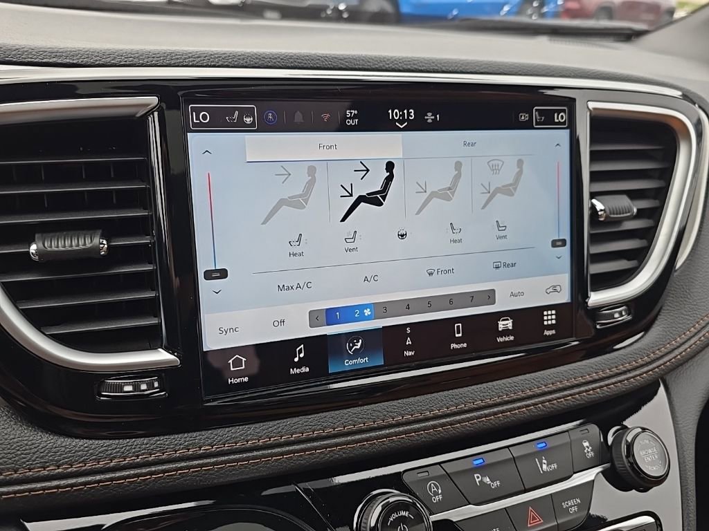 New 2026 Chrysler Pacifica Pinnacle FWD image 27