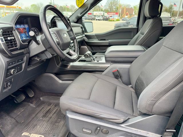 Used 2022 Ford F150 XLT w/ Equipment Group 302A High image 13