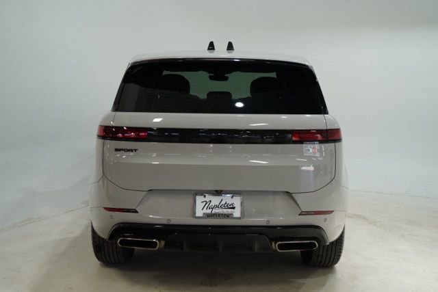 Used 2024 Land Rover Range Rover Sport Dynamic SE image 6