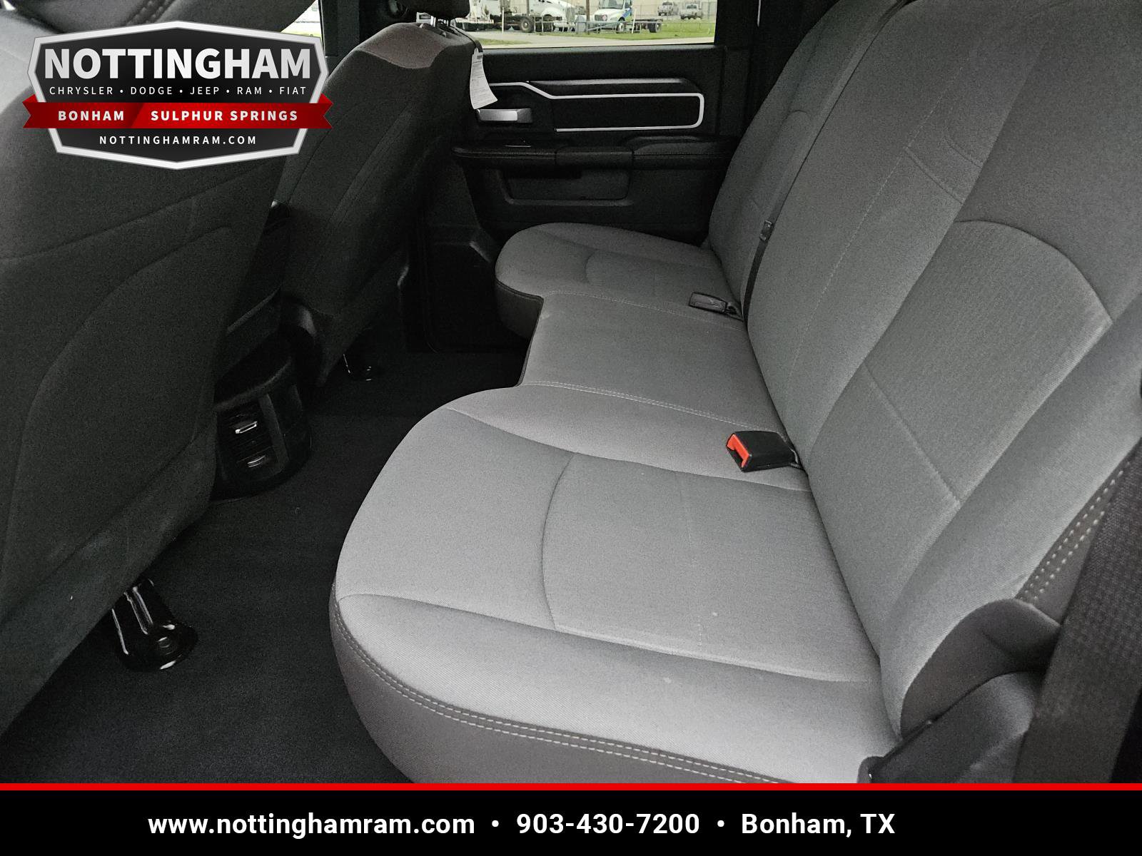 Used 2024 RAM 3500 SLT w/ Quick Order Package 2YG SLT AWD/4WD image 26