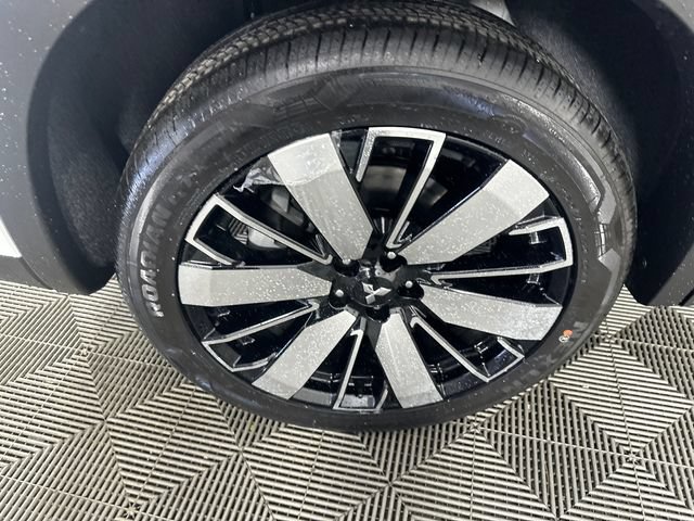 New 2026 Mitsubishi Outlander SE AWD/4WD image 10