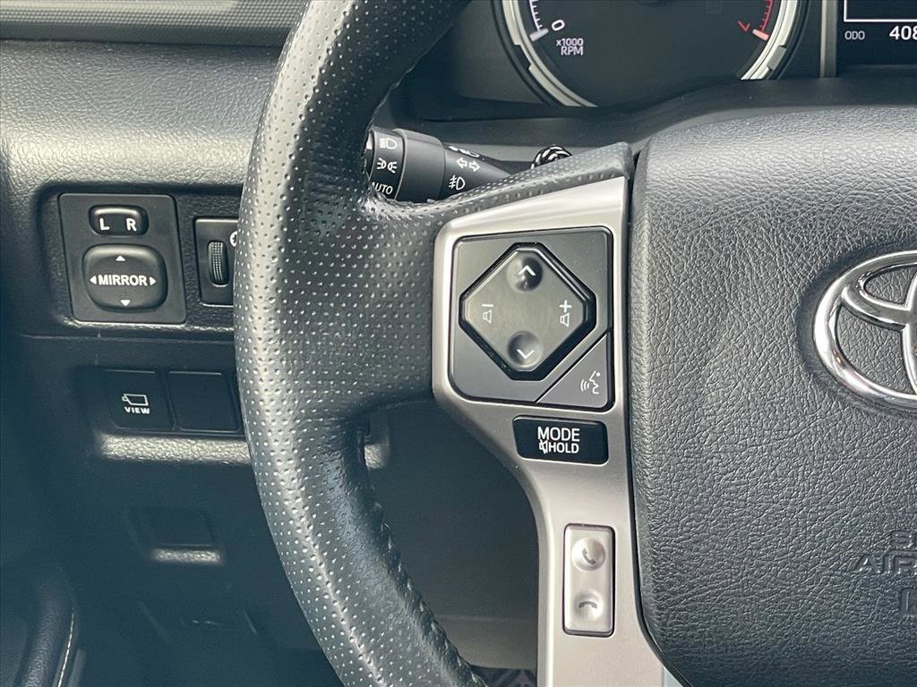 Used 2023 Toyota 4Runner Limited image 13