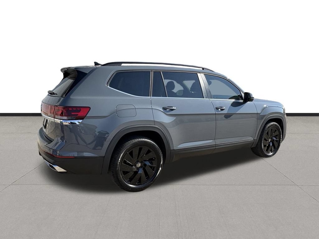 Used 2025 Volkswagen Atlas SE FWD image 5