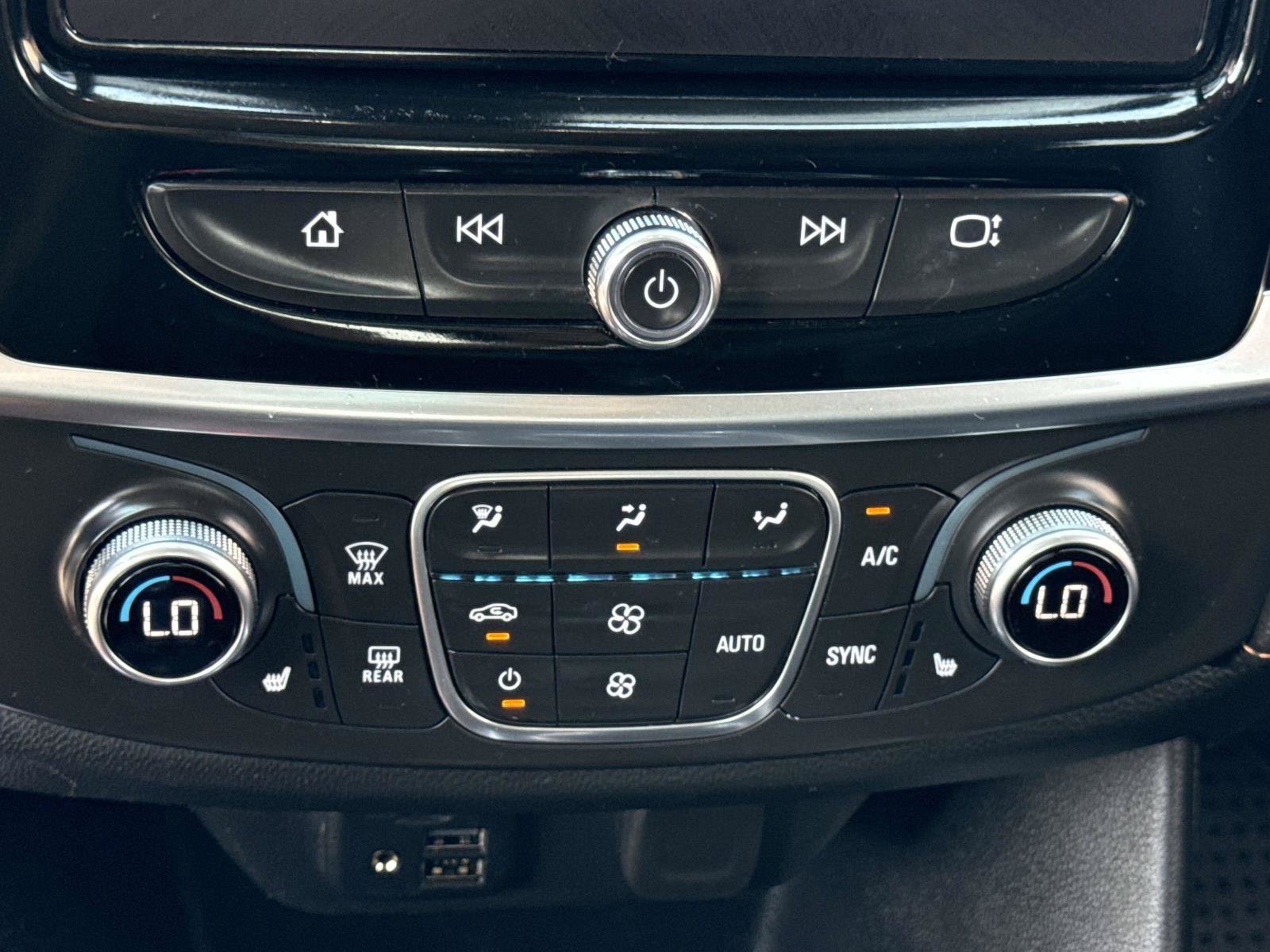 Used 2020 Chevrolet Traverse RS w/ LPO, Floor Liner Package FWD image 23