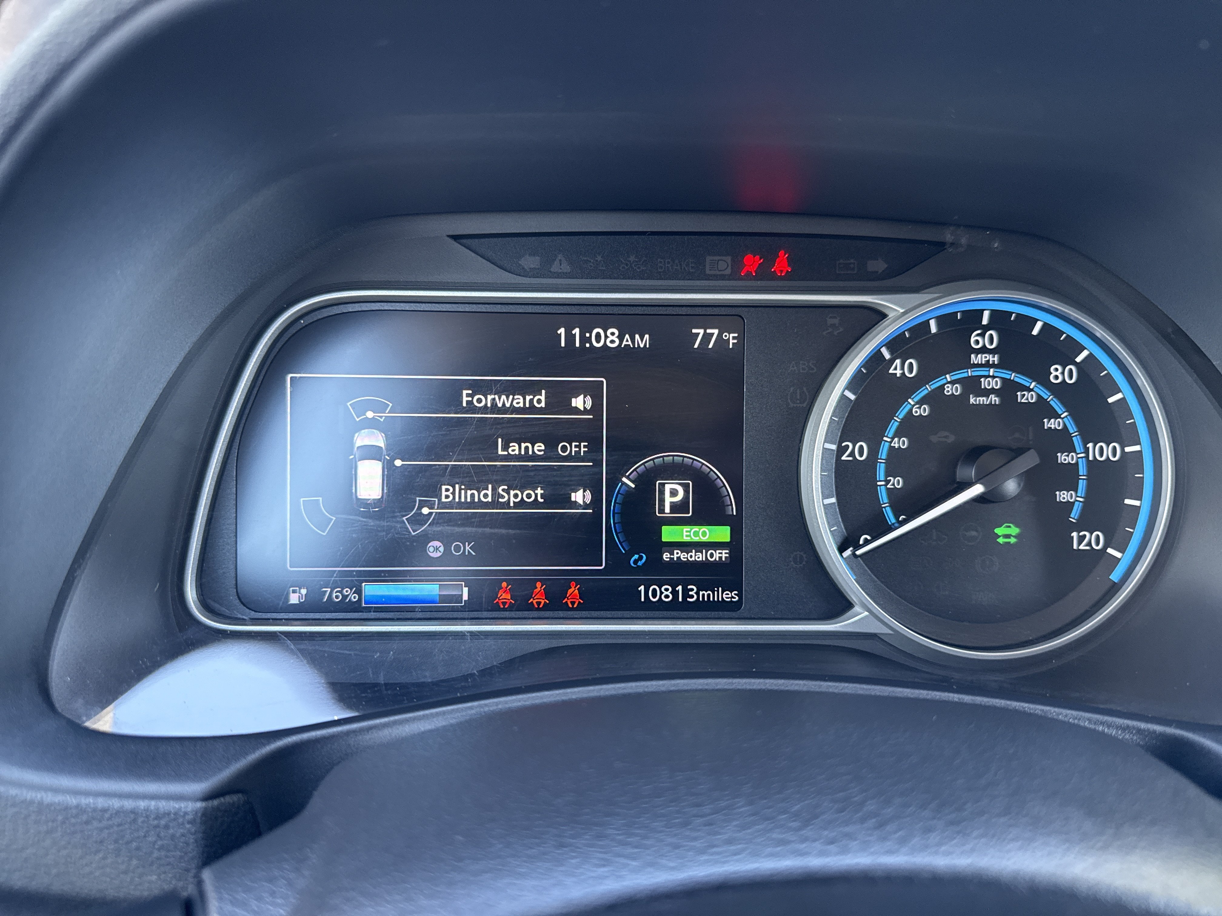 Certified 2025 Nissan Leaf SV Plus FWD image 14
