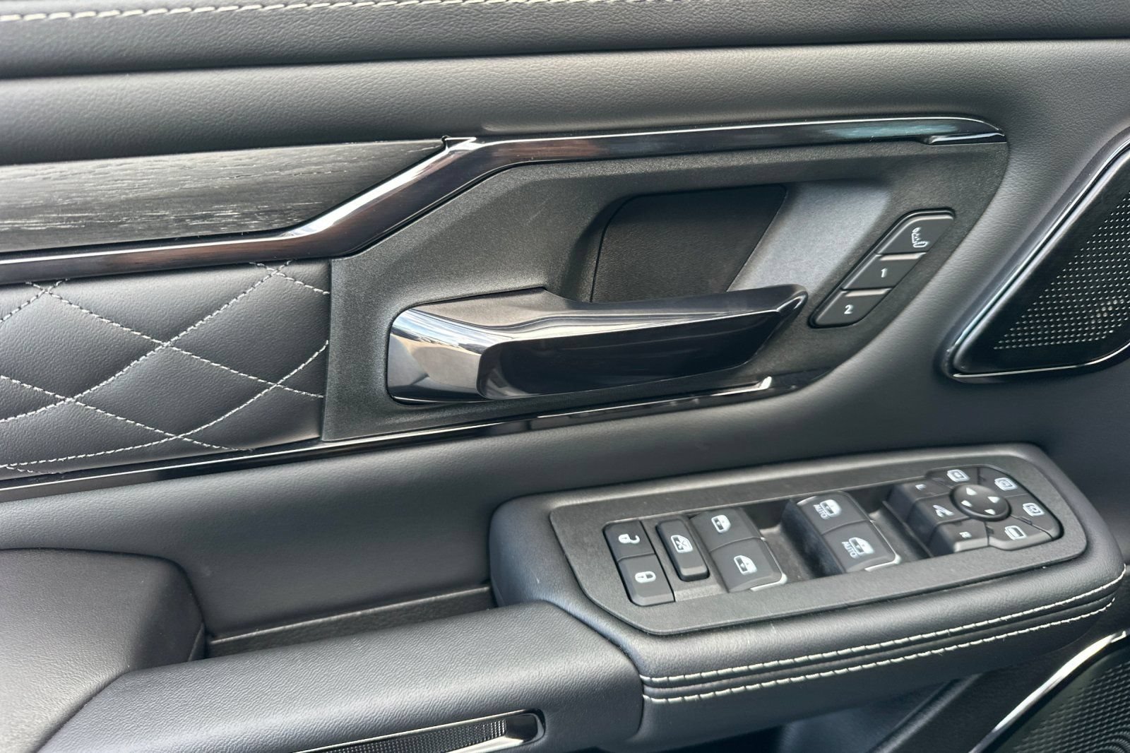 New 2026 RAM 1500 Limited AWD/4WD image 11
