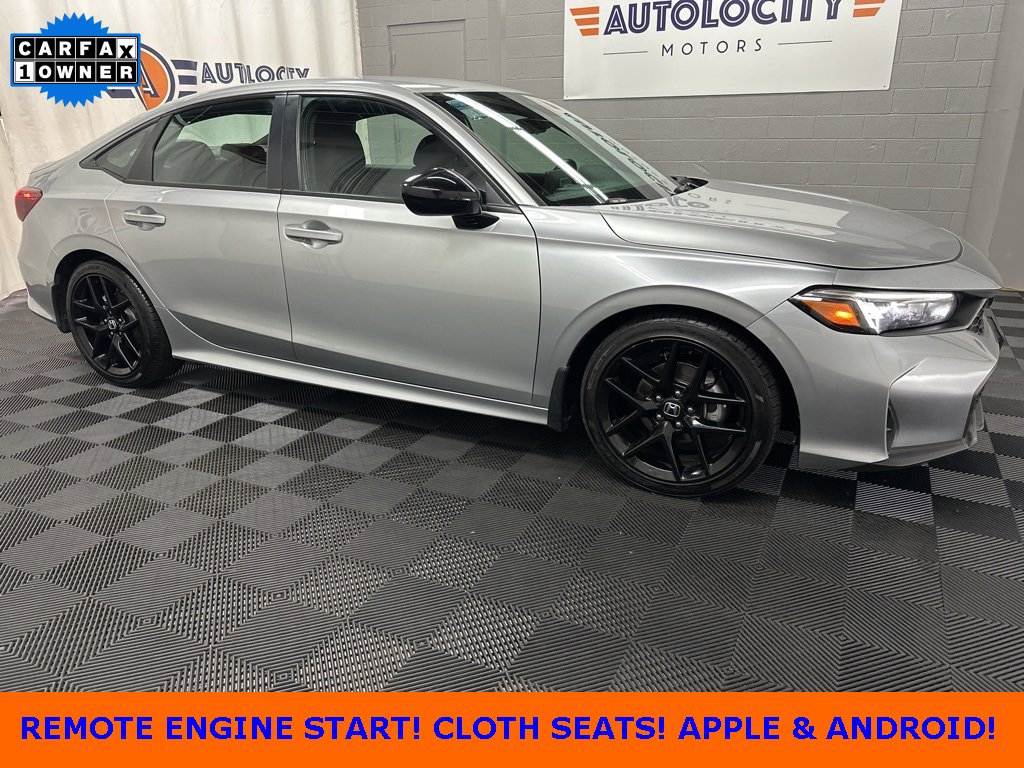 Used 2025 Honda Civic Sport image 1