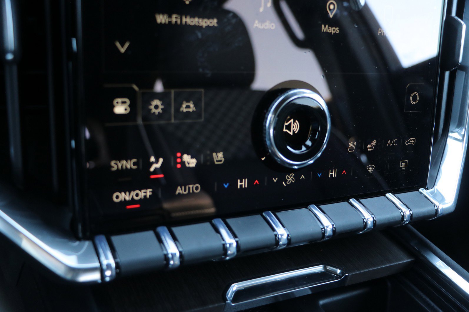 New 2026 GMC Acadia Denali w/ Super Cruise Package image 21