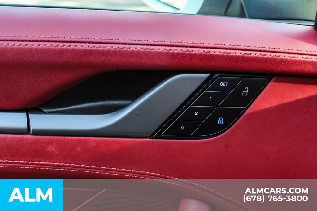 Used 2022 Porsche 911 Carrera S image 38