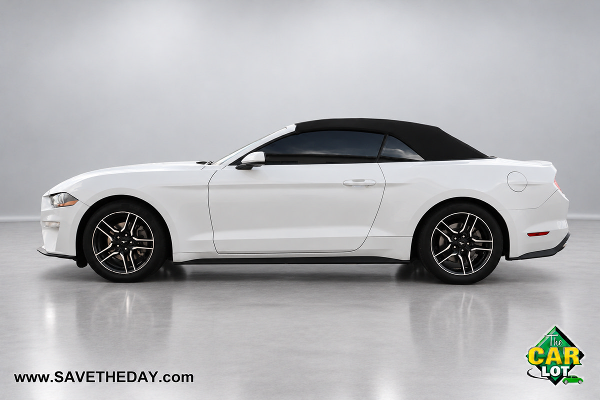 Used 2023 Ford Mustang Premium RWD image 5