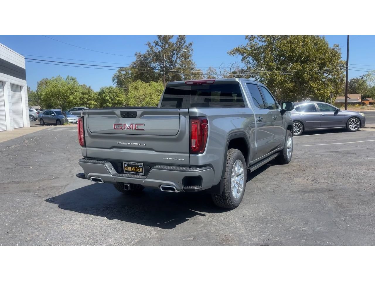New 2026 GMC Sierra 1500 Denali w/ Technology Package AWD/4WD image 2