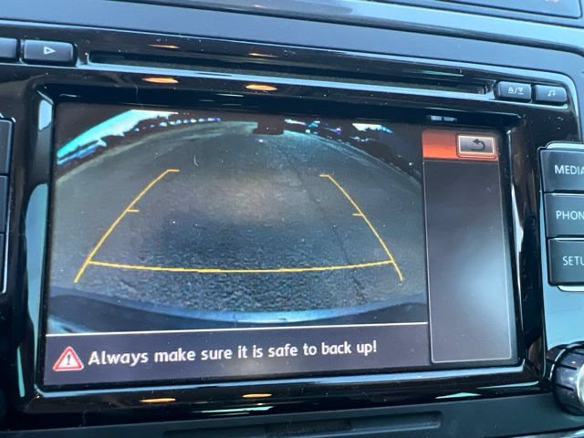 Used 2015 Volkswagen Tiguan SE AWD/4WD image 25