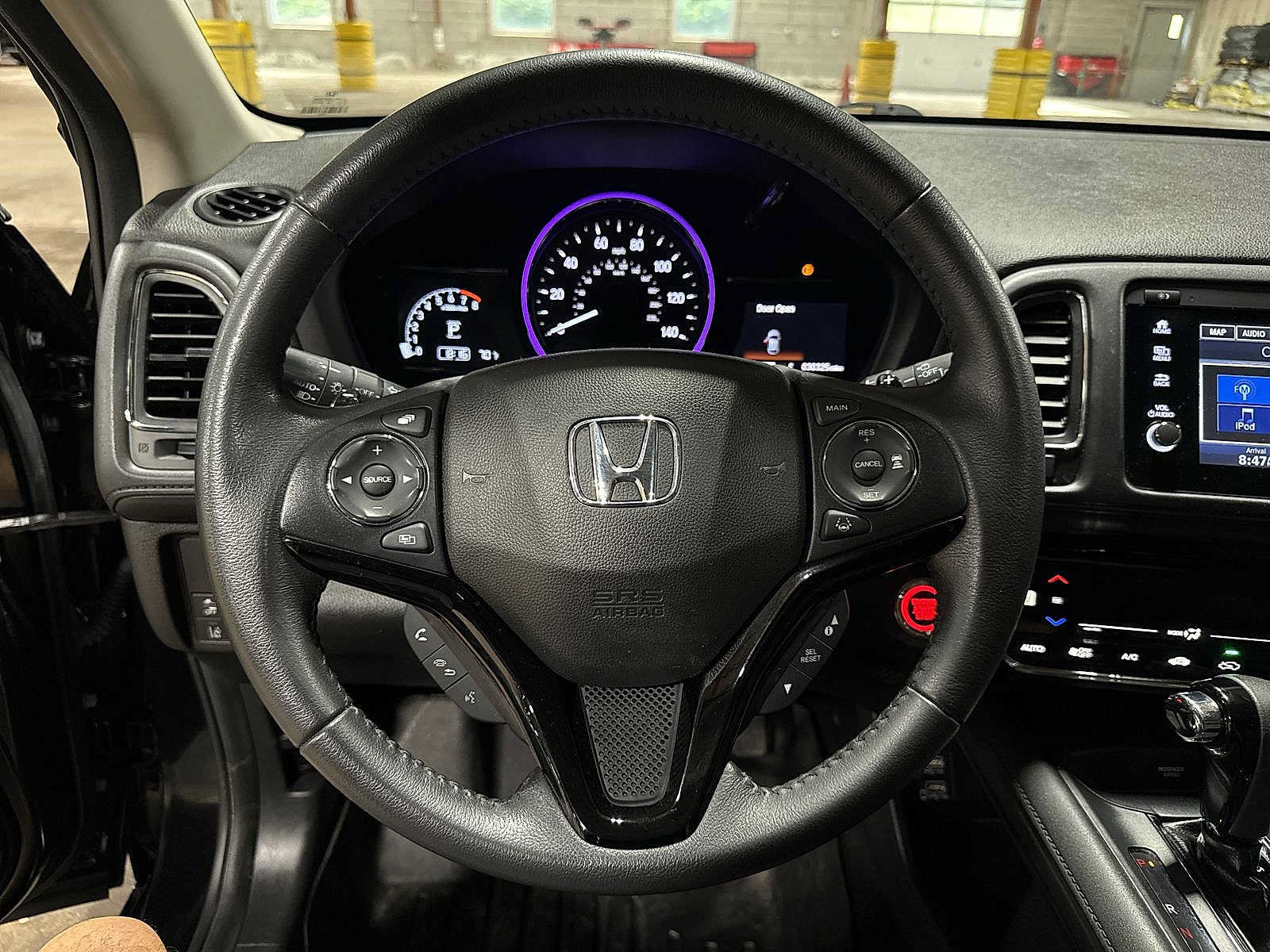 Used 2020 Honda HR-V Touring image 18