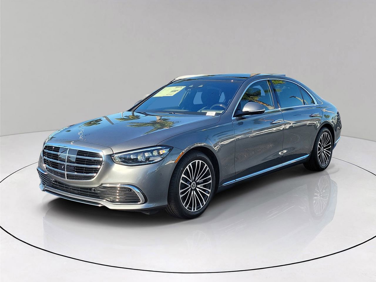 New 2026 Mercedes-Benz S 580 4MATIC Sedan image 3