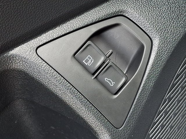 Used 2023 Volkswagen Jetta SE w/ Black Wheel Package FWD image 29