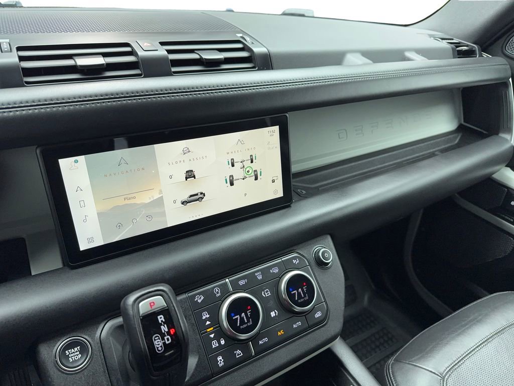 Used 2024 Land Rover Defender 110 S image 23