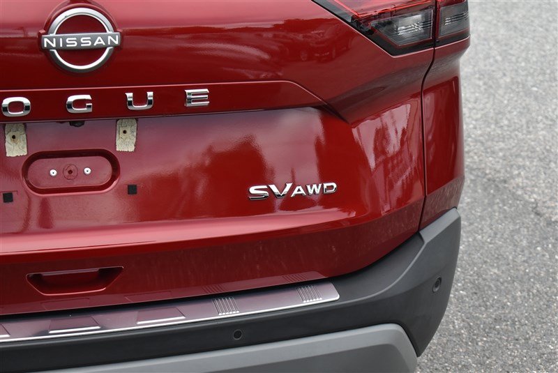 Used 2023 Nissan Rogue SV w/ SV Premium B Package AWD/4WD image 6