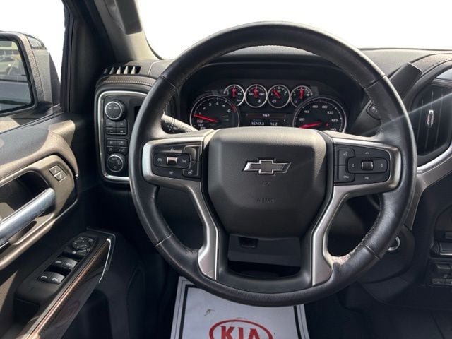 Used 2020 Chevrolet Silverado 1500 LT Trail Boss w/ Convenience Package AWD/4WD image 15