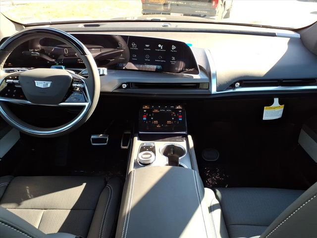 New 2026 Cadillac Vistiq Sport image 18