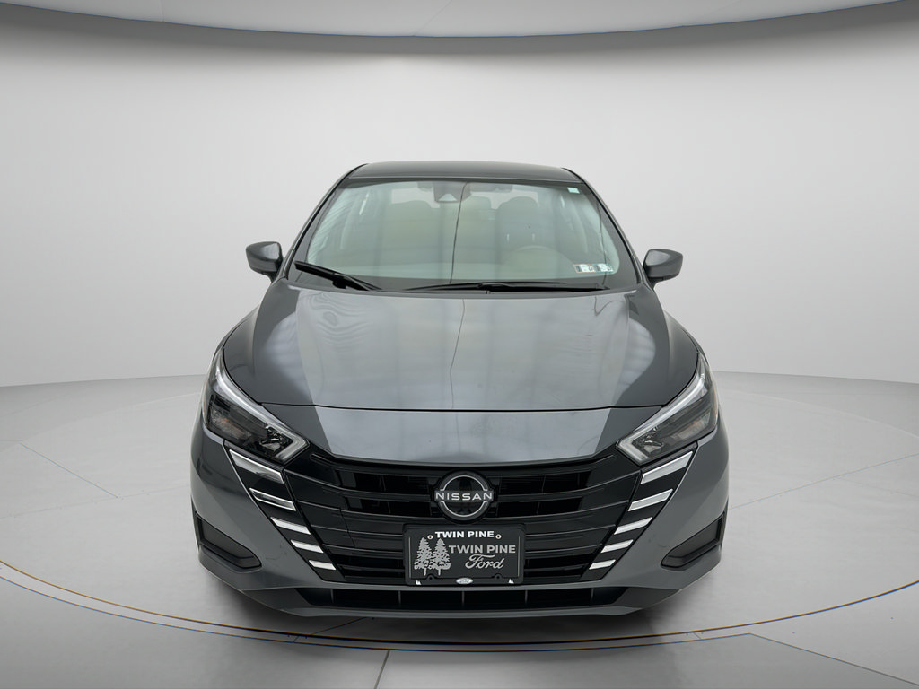 Used 2025 Nissan Versa SV FWD video 2
