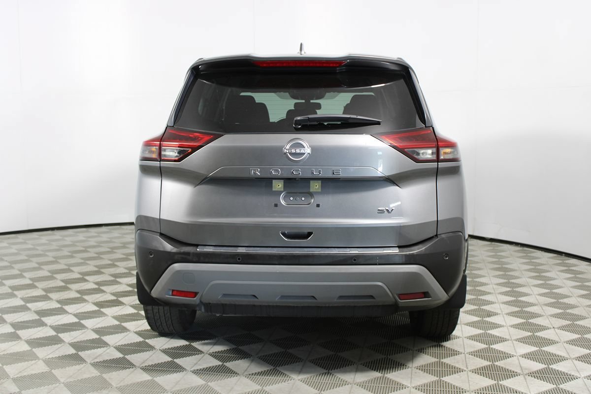 Used 2023 Nissan Rogue SV FWD image 5