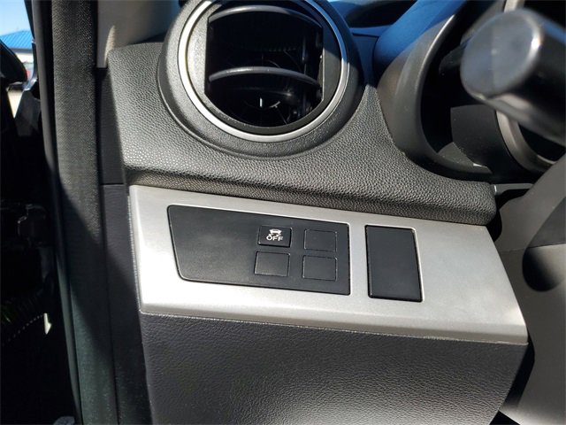 Used 2013 MAZDA MAZDA3 i SV image 20