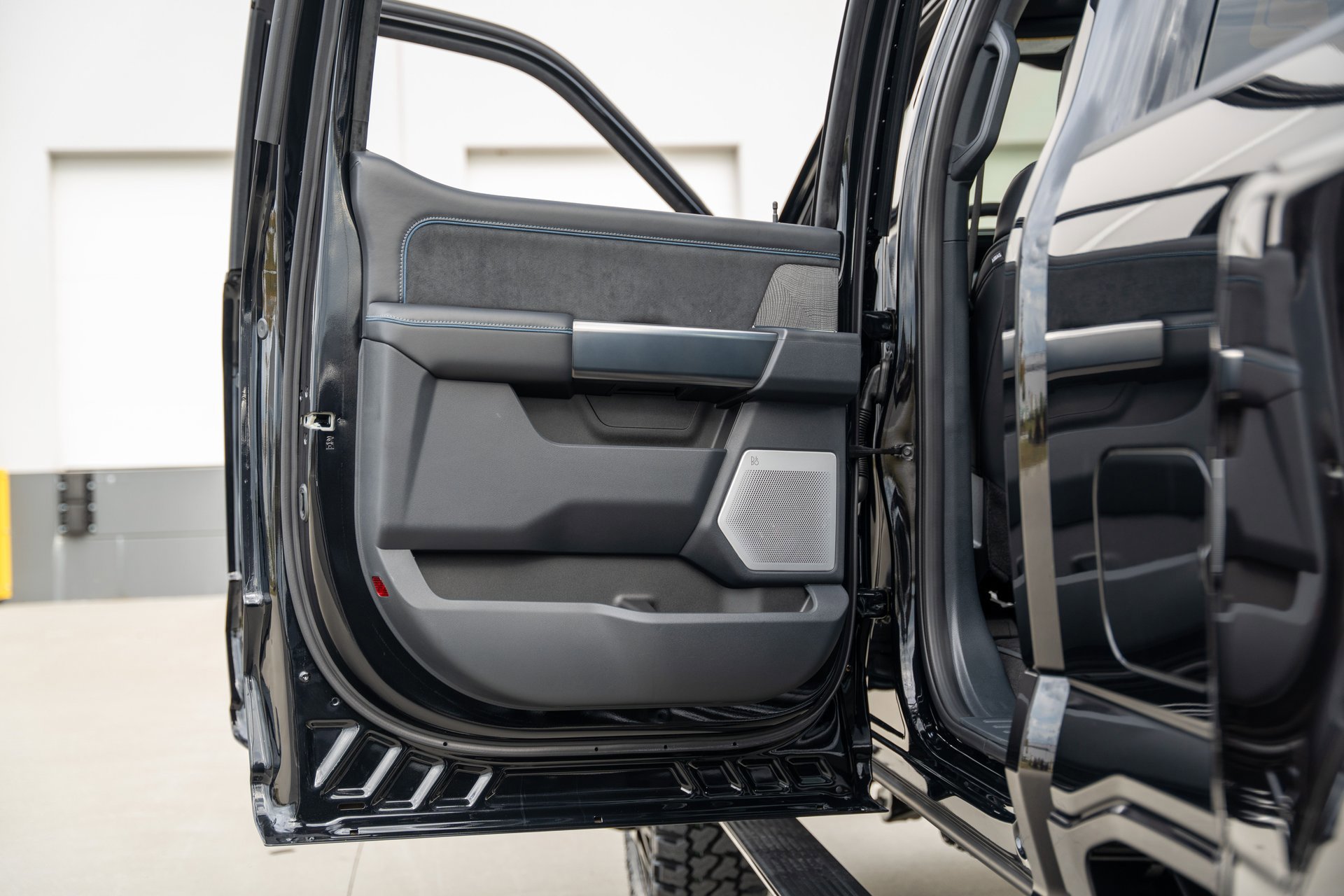 Used 2025 Ford F450 Platinum image 27