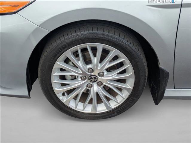 Used 2020 Toyota Camry XLE image 21