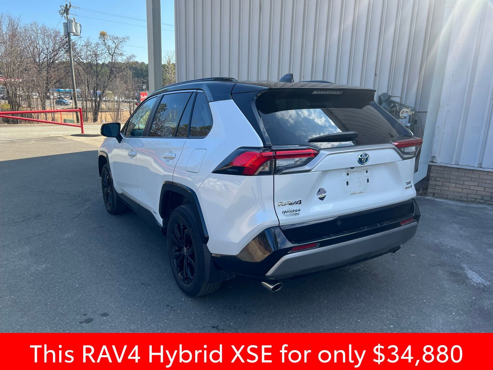 Used 2024 Toyota RAV4 XSE image 30