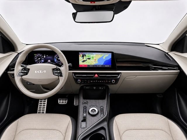 Used 2024 Kia Niro Wave w/ Wave Preserve Package FWD image 19