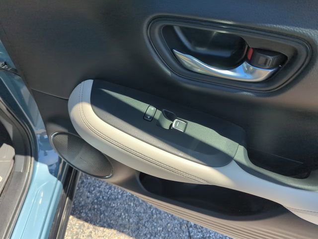 Used 2023 Honda HR-V EX-L image 34