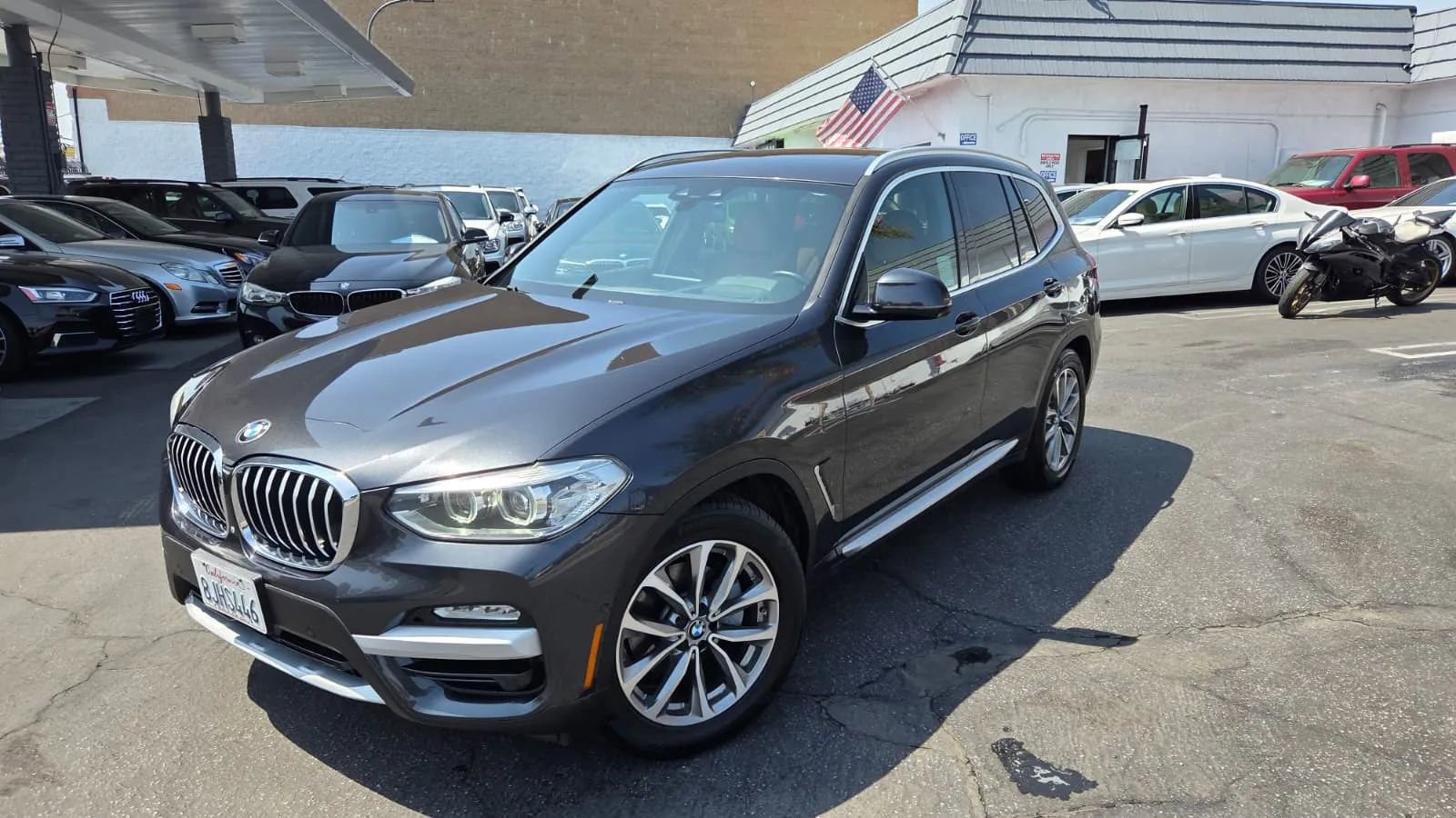 Used 2019 BMW X3 sDrive30i w/ Premium Package RWD image 2