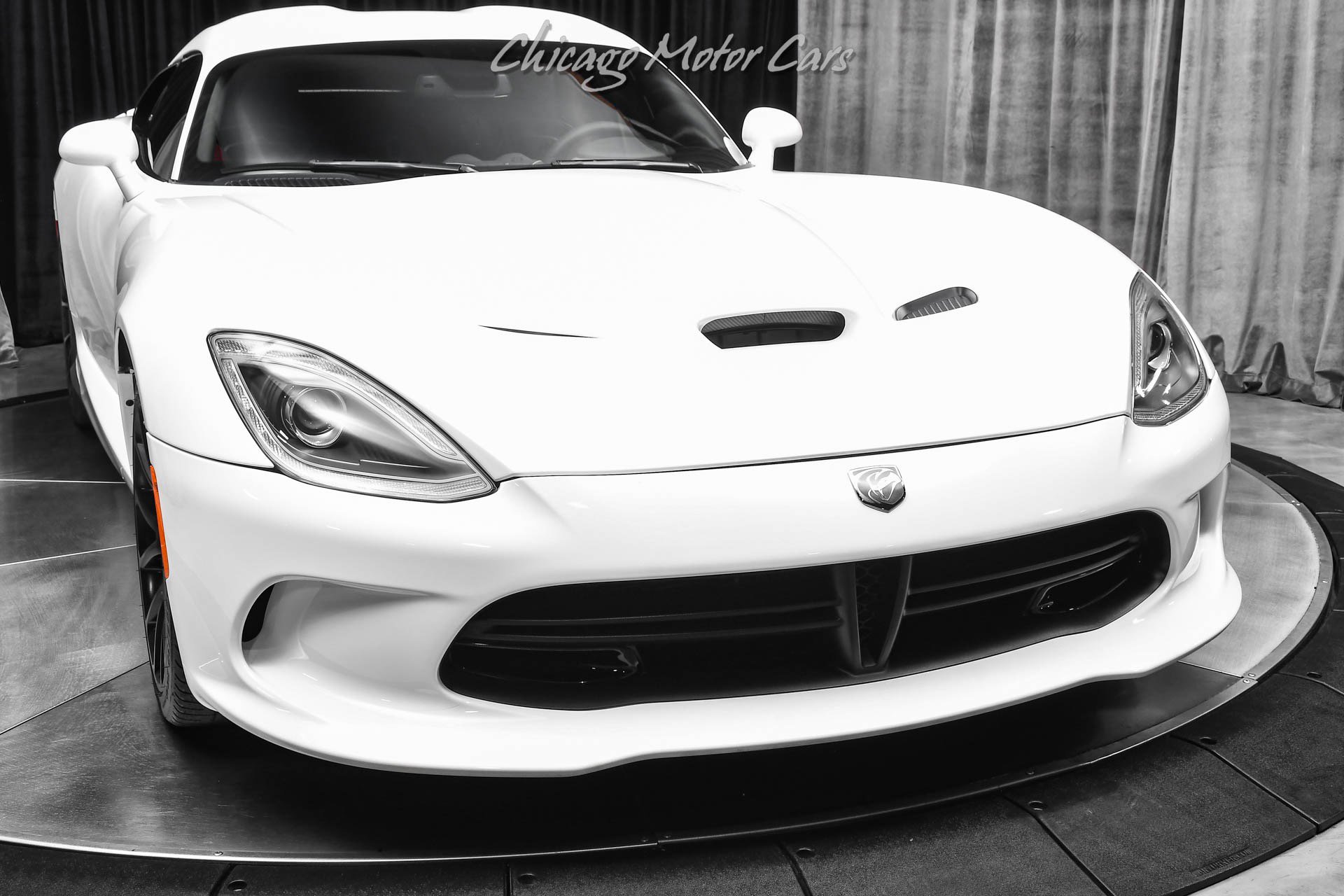 Used 2013 SRT Viper GTS w/ GTS Laguna Interior Pkg image 39