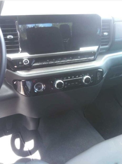 Used 2024 GMC Sierra 1500 SLT RWD image 12