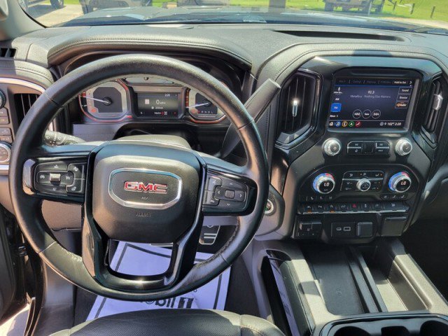 Used 2021 GMC Sierra 1500 SLT w/ SLT Premium Plus Package AWD/4WD image 10
