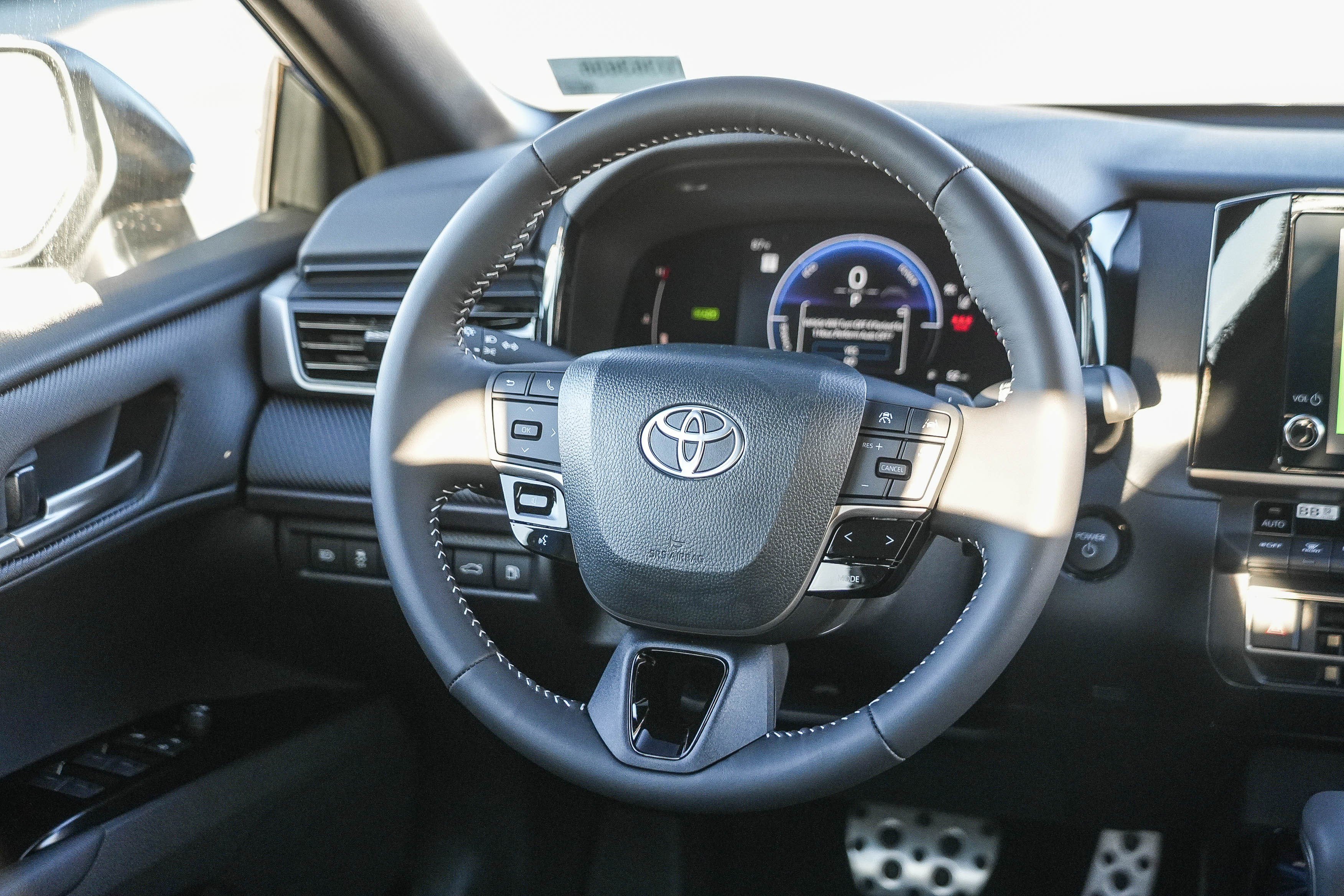 New 2026 Toyota Camry SE w/ Convenience Package FWD image 18