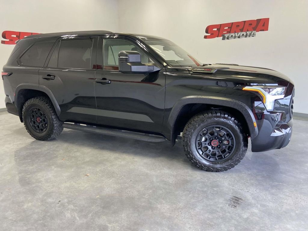 Used 2023 Toyota Sequoia TRD Pro AWD/4WD image 2