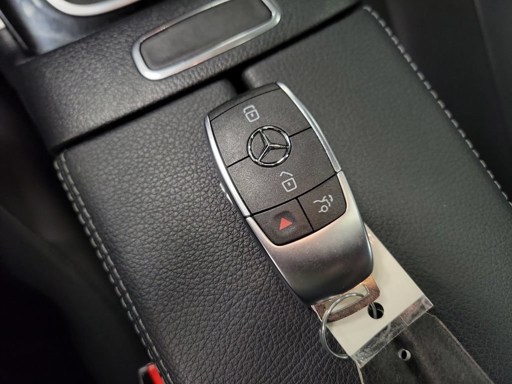 Used 2024 Mercedes-Benz GLA 250 4MATIC image 16