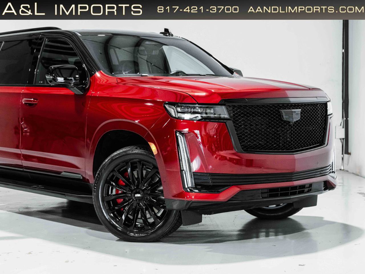 Used 2024 Cadillac Escalade ESV Premium Luxury AWD/4WD image 37