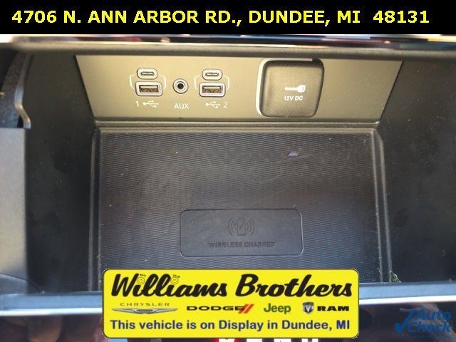 Certified 2024 Jeep Grand Cherokee Altitude image 19