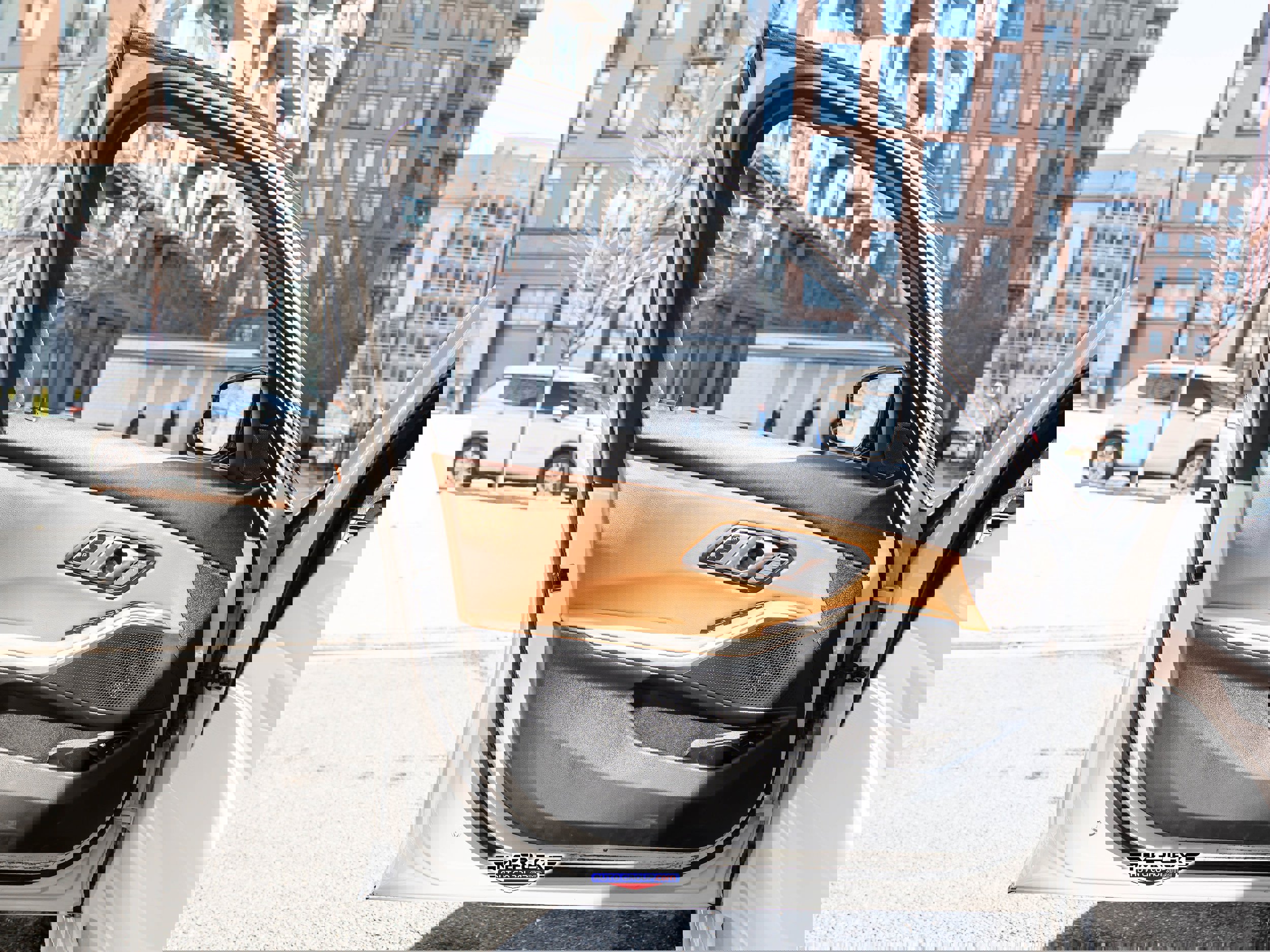 Used 2022 BMW 330e xDrive w/ M Sport Package image 45