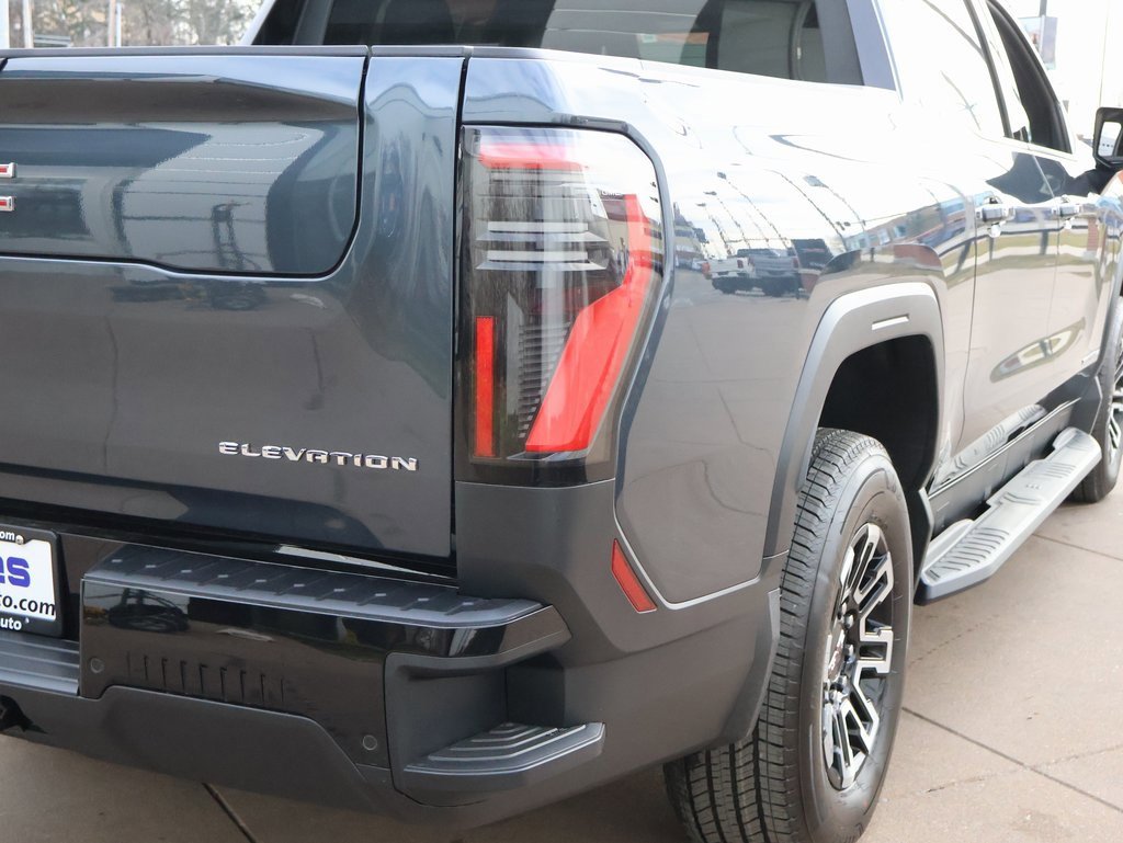 New 2026 GMC Sierra EV Elevation image 15