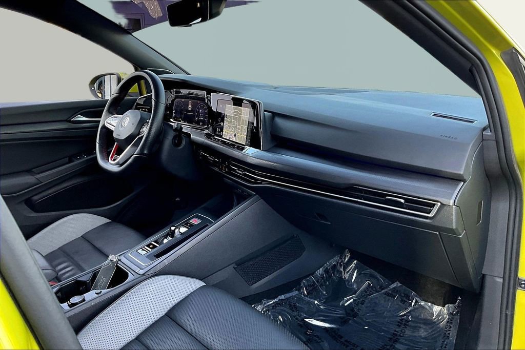 Used 2022 Volkswagen GTI Autobahn image 25