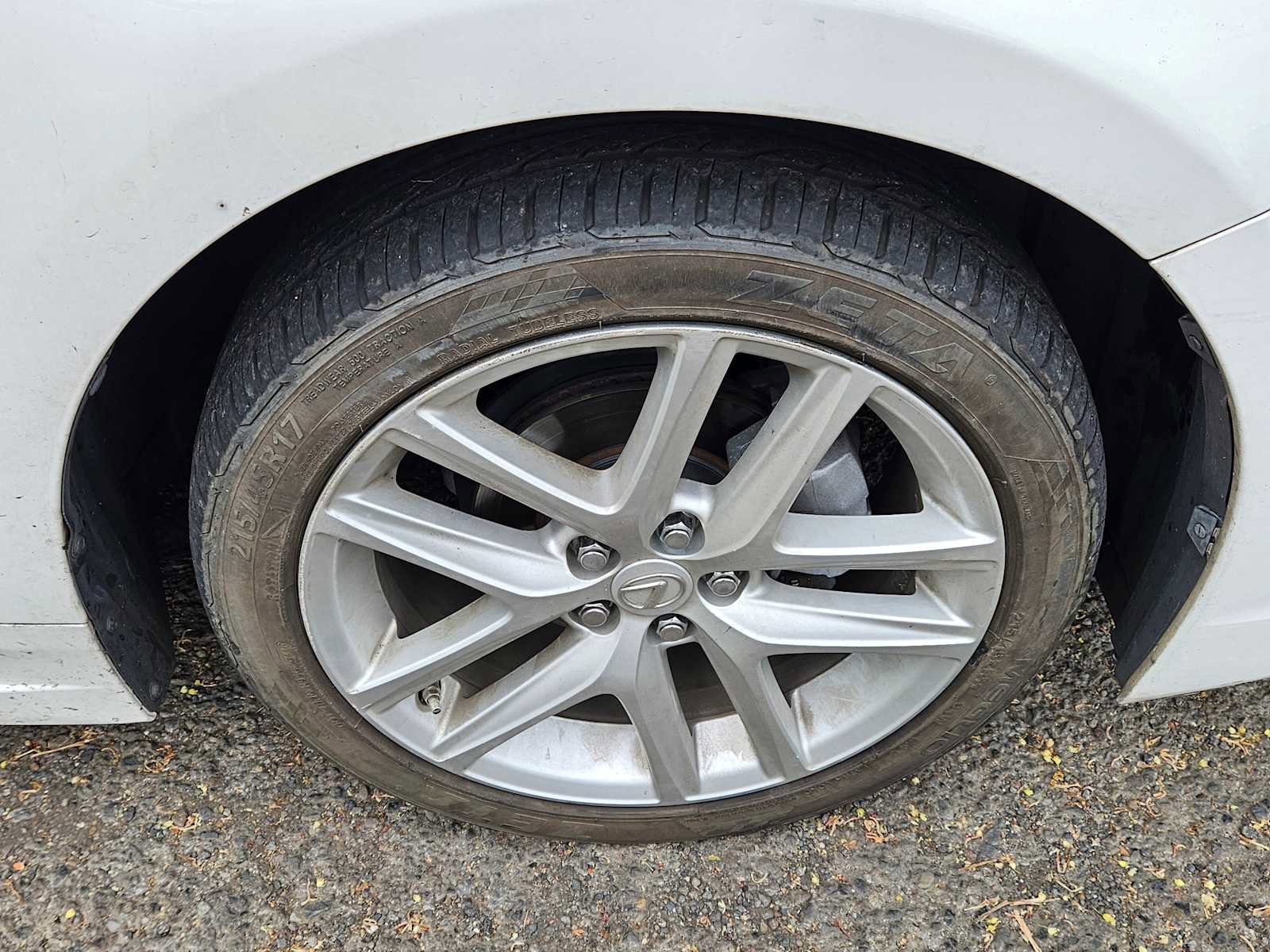 Used 2014 Lexus CT 200h FWD image 8