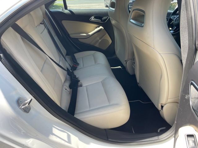 Used 2018 Mercedes-Benz CLA 250 image 14