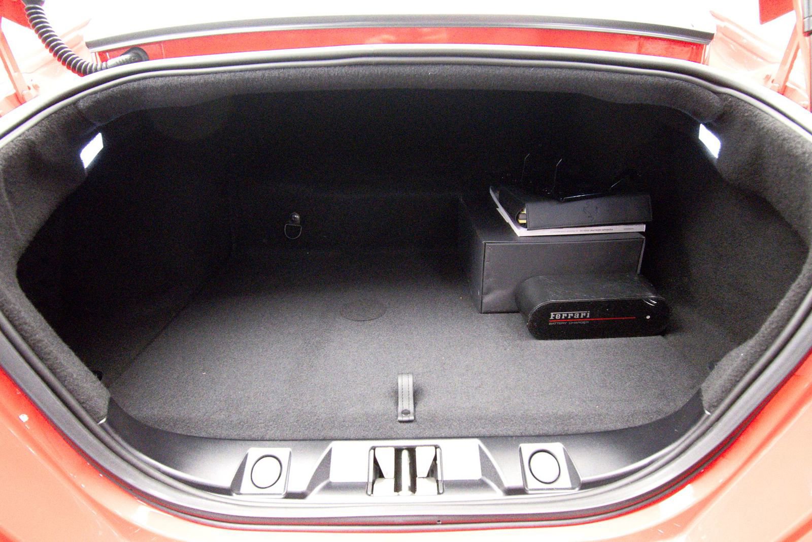 Used 2022 Ferrari Roma RWD image 48